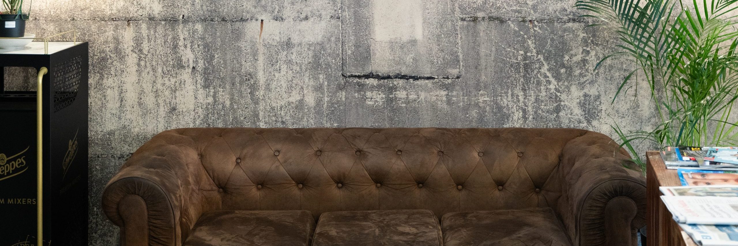 fotografía de instalaciones de una cafetería en Arteixo